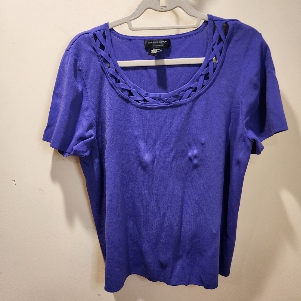 Cable and Gauge purple short Sleeves plus size  top 2X